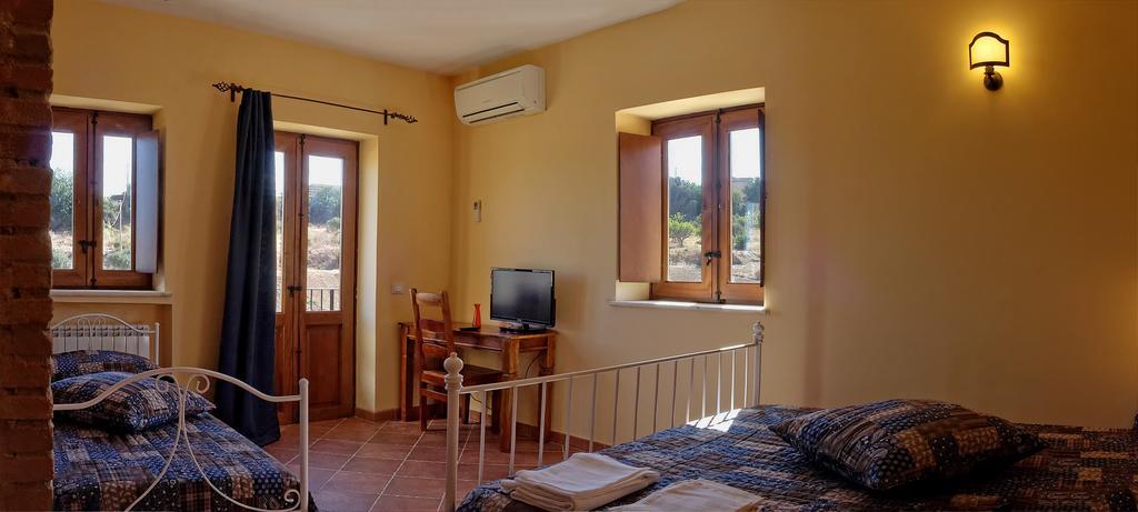 Agriturismo Passo Dei Briganti Agrigento Quarto foto